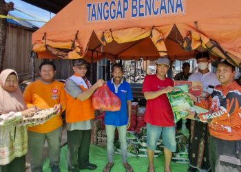 Tanggap Bencana: DPD PKS Kutim Distribusikan Bantuan untuk Korban Kebakaran di Bengalon