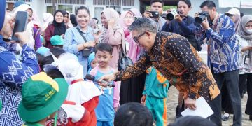 Tekankan Pentingnya Pendidikan, Bupati Kutim Wajibkan Belajar 13 Tahun bagi Masyarakat