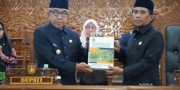 Anggaran Daerah Kutim Naik, Bupati Sampaikan Rancangan Perubahan KUA-PPAS 2026